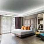 & Tre Fontane Luxury Hotel