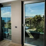 & Tre Fontane Luxury Hotel