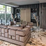 Hotel & Tre Fontane Luxury Portici