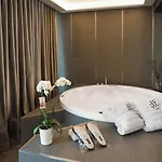 & Tre Fontane Luxury 4*
