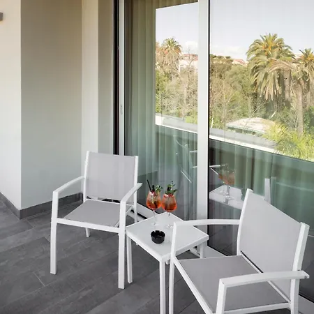 & Tre Fontane Luxury Hotel 4*