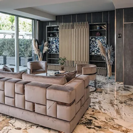 Hotel & Tre Fontane Luxury Portici