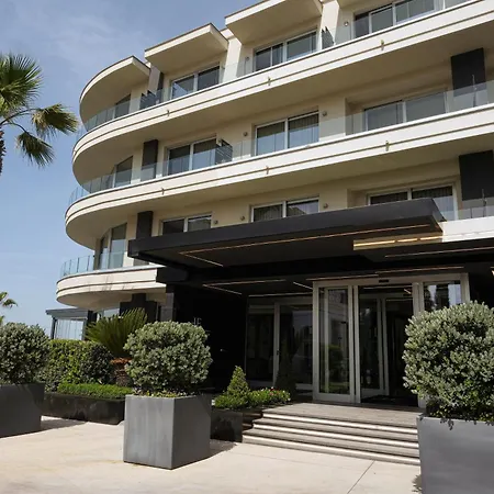 & Tre Fontane Luxury Portici