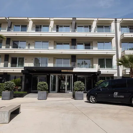 Hotel & Tre Fontane Luxury