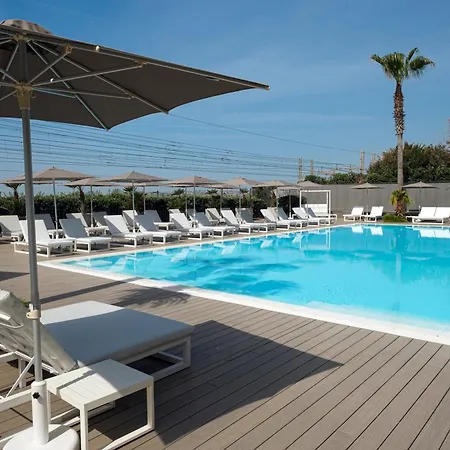 & Tre Fontane Luxury Hotel Portici