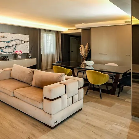 & Tre Fontane Luxury Portici