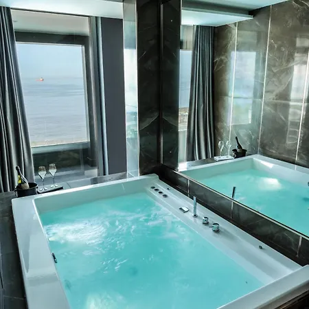 & Tre Fontane Luxury Hotel Portici