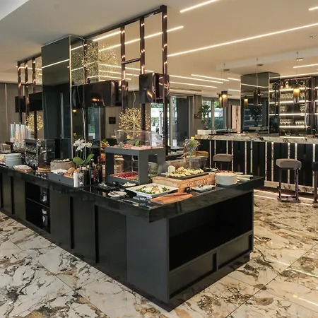 & Tre Fontane Luxury Hotel Portici