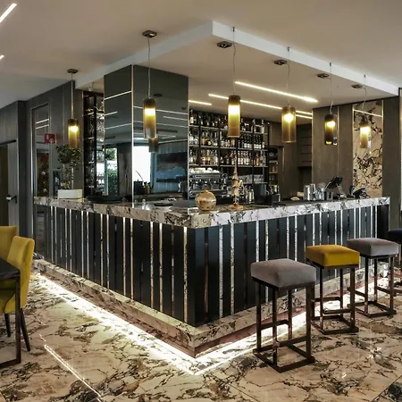 & Tre Fontane Luxury 4*