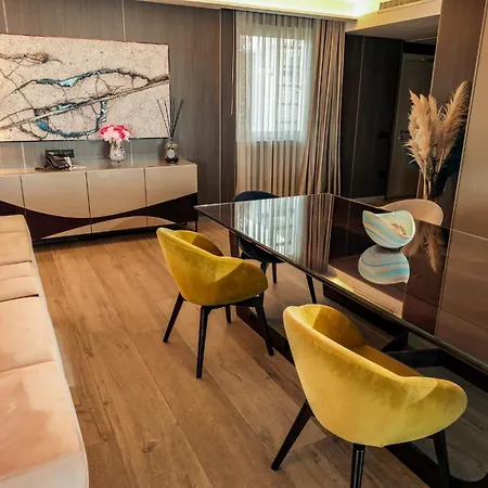 & Tre Fontane Luxury Hotel Portici